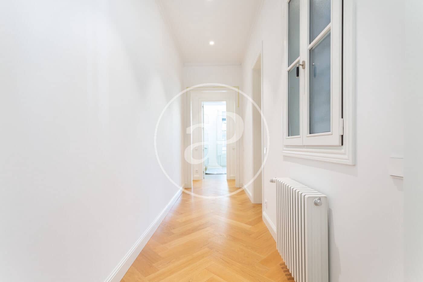 3 soveværelse Lejlighed til leje i Barcelona by med swimmingpool - € 9.000 (Ref: 8726045)