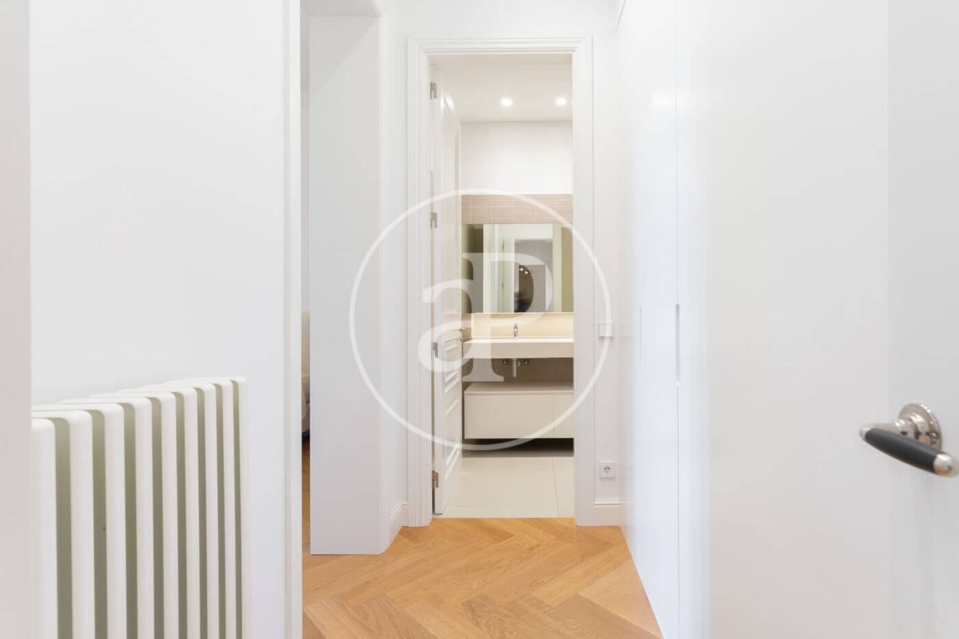 3 soveværelse Lejlighed til leje i Barcelona by med swimmingpool - € 9.000 (Ref: 8726045)