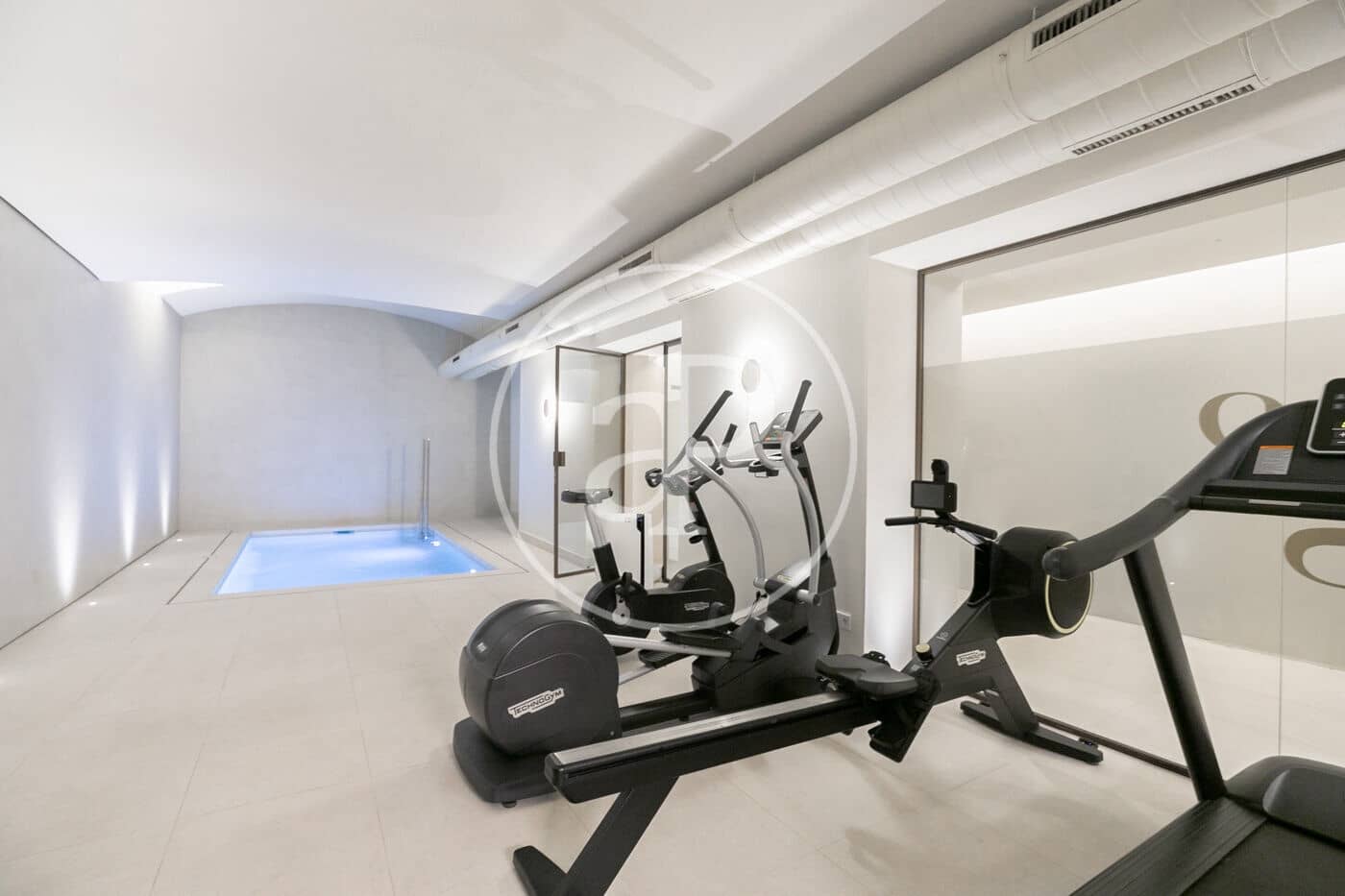 3 soveværelse Lejlighed til leje i Barcelona by med swimmingpool - € 9.000 (Ref: 8726045)