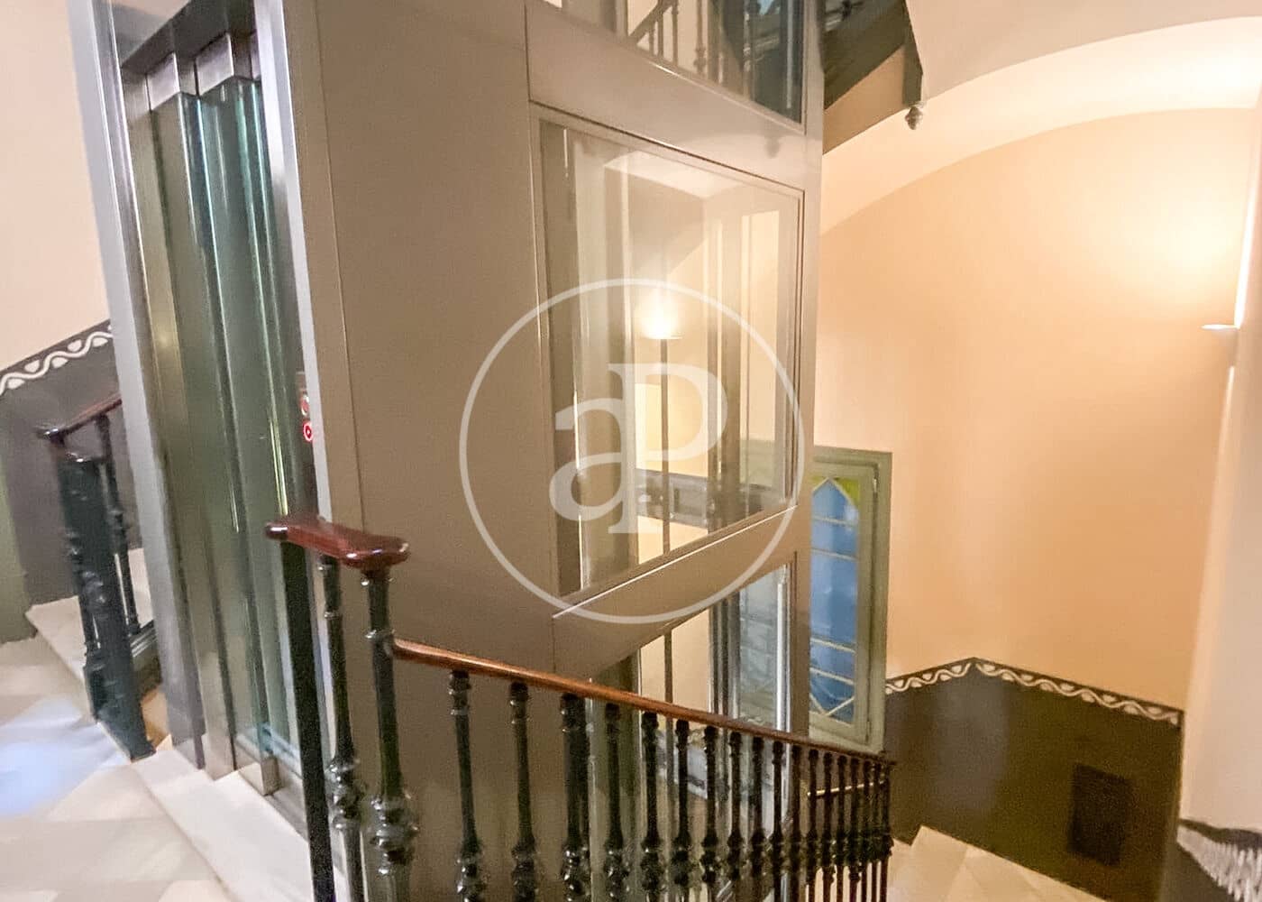 3 soveværelse Lejlighed til leje i Barcelona by med swimmingpool - € 9.000 (Ref: 8726045)