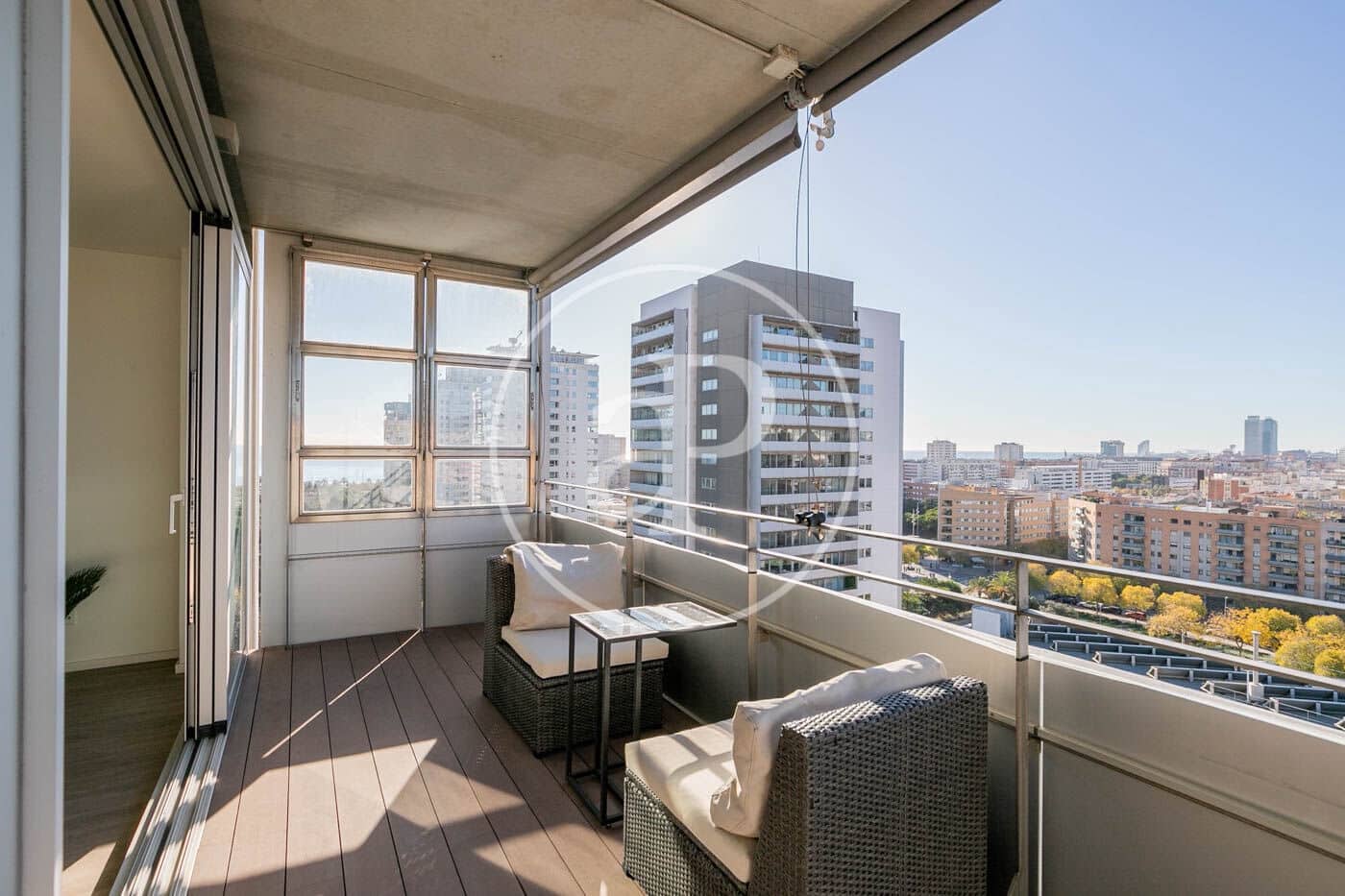 Appartement de 2 chambres à louer à Barcelone ville avec piscine - 2 843 € (Ref: 8726067)