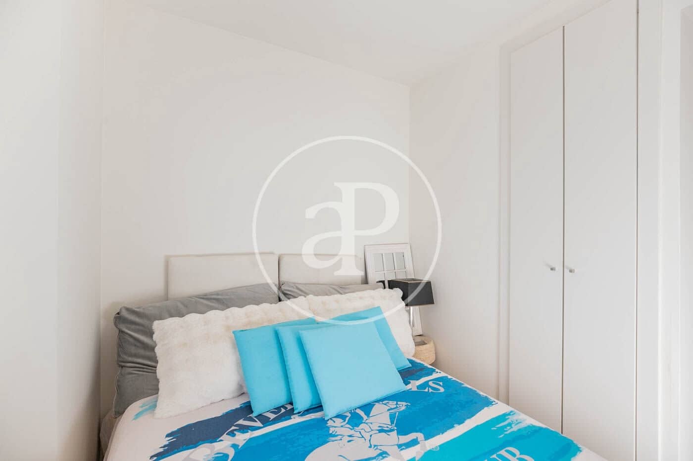Appartement de 2 chambres à louer à Barcelone ville avec piscine - 2 843 € (Ref: 8726067)