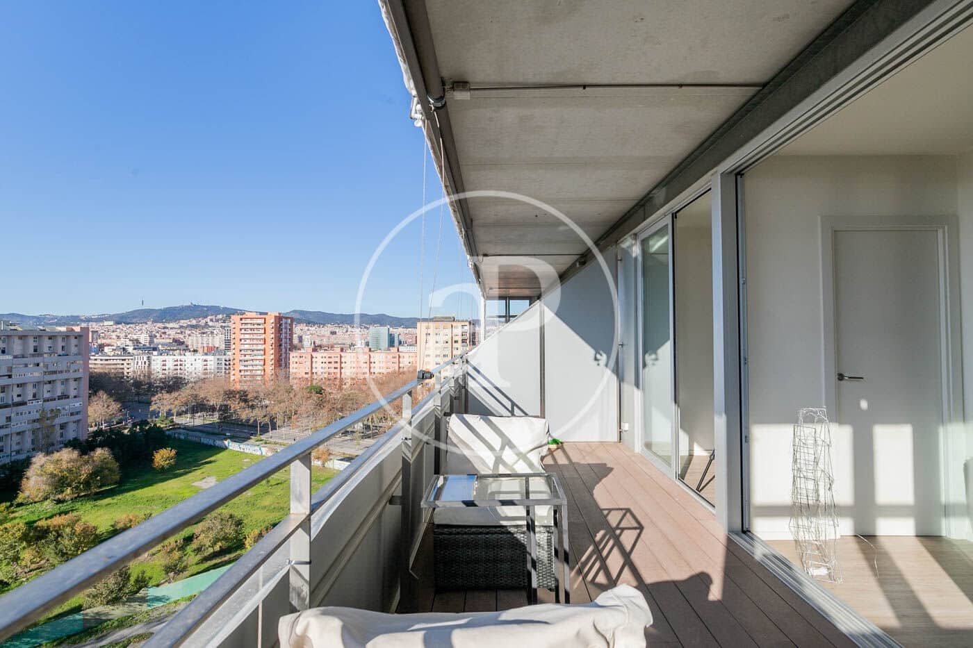Appartement de 2 chambres à louer à Barcelone ville avec piscine - 2 843 € (Ref: 8726067)
