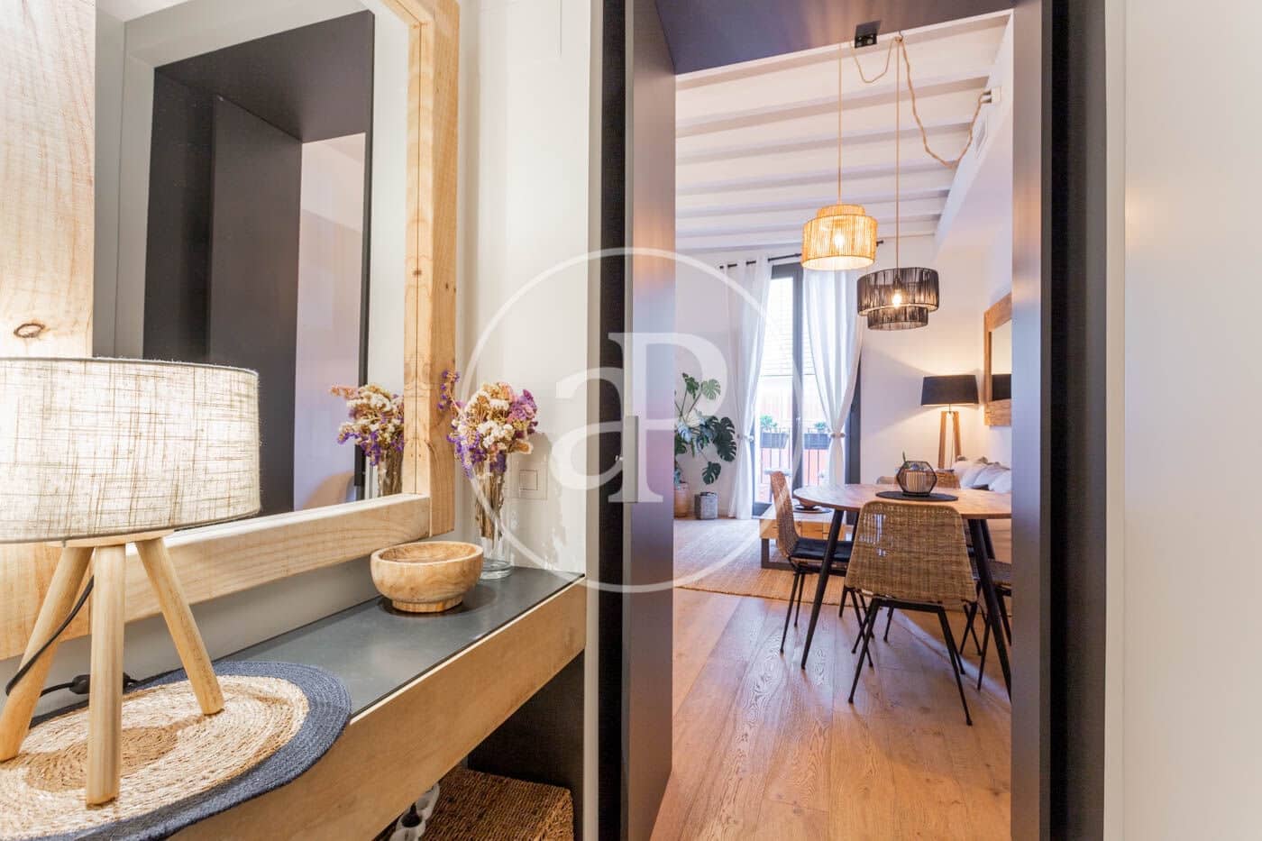 Apartamento de 2 habitaciones en Barcelona ciudad en alquiler - 2.580 € (Ref: 8726074)