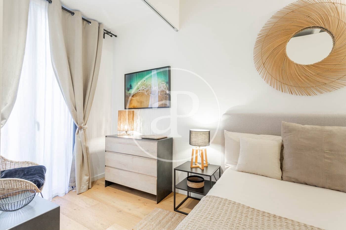 Apartamento de 2 habitaciones en Barcelona ciudad en alquiler - 2.580 € (Ref: 8726074)