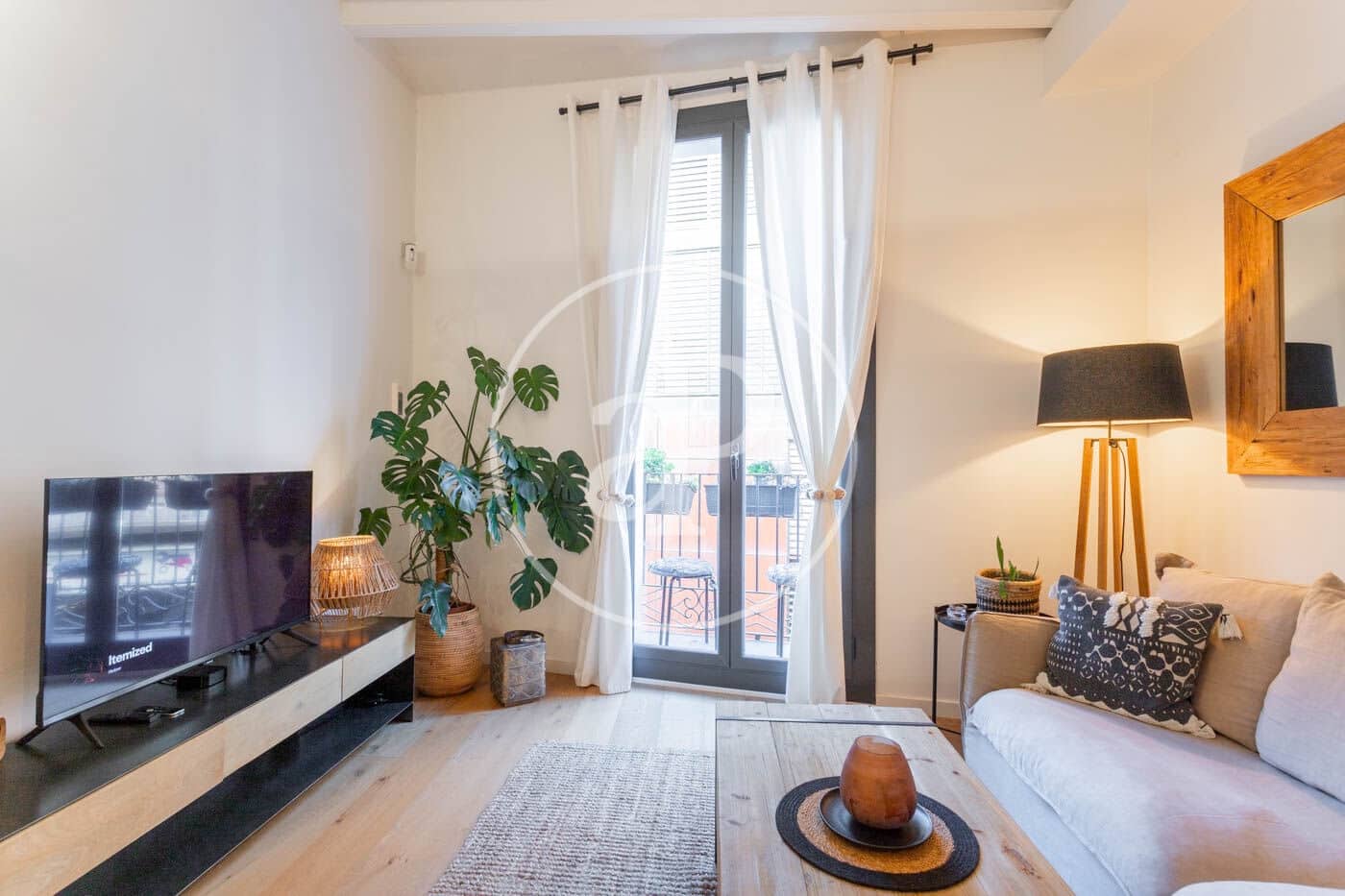 Apartamento de 2 habitaciones en Barcelona ciudad en alquiler - 2.580 € (Ref: 8726074)