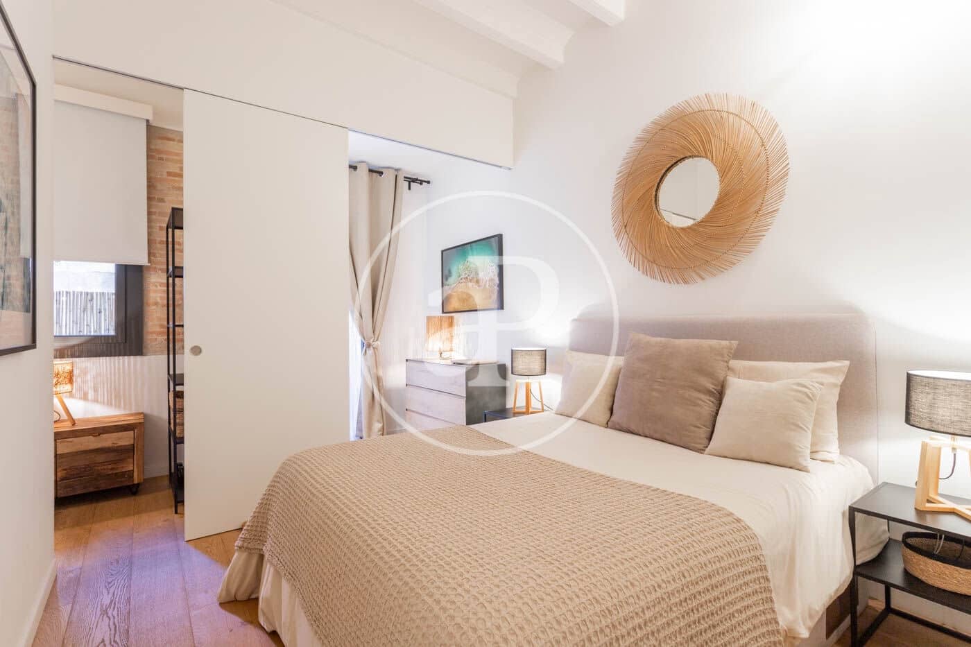 Apartamento de 2 habitaciones en Barcelona ciudad en alquiler - 2.580 € (Ref: 8726074)