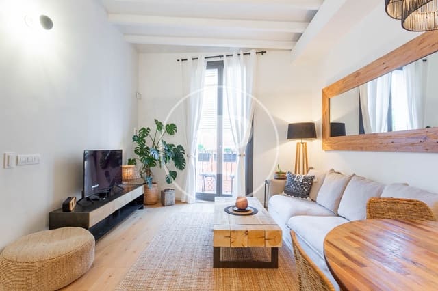 2 soverom Leilighet til leie i El Poblenou, Barcelona by - € 2 580 (Ref: 8726074)