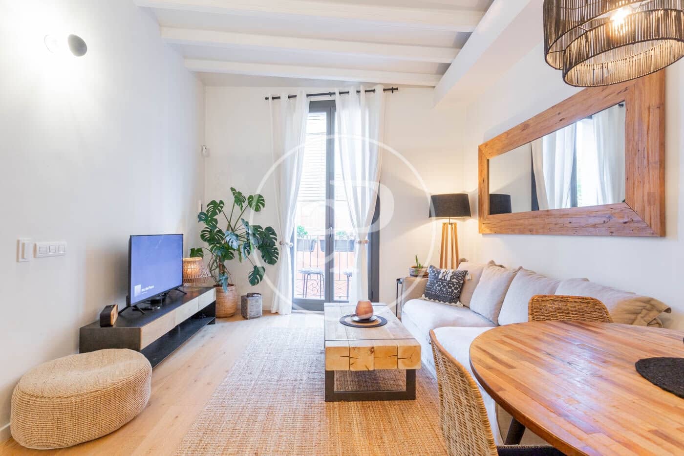 Apartamento de 2 habitaciones en Barcelona ciudad en alquiler - 2.580 € (Ref: 8726074)