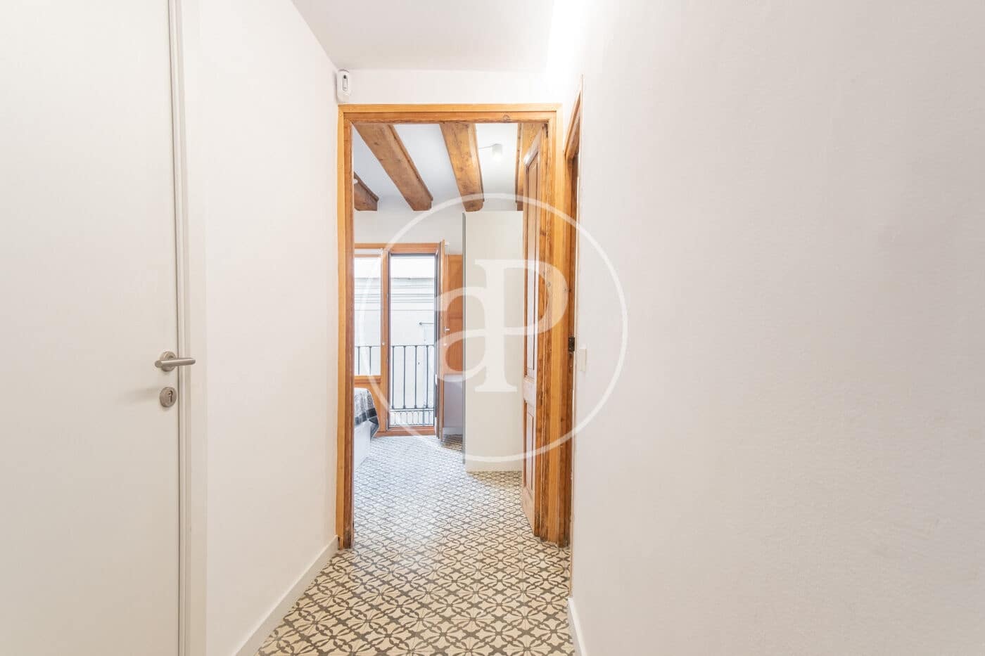 2 soverom Leilighet til leie i Barcelona by - € 1 500 (Ref: 8726075)