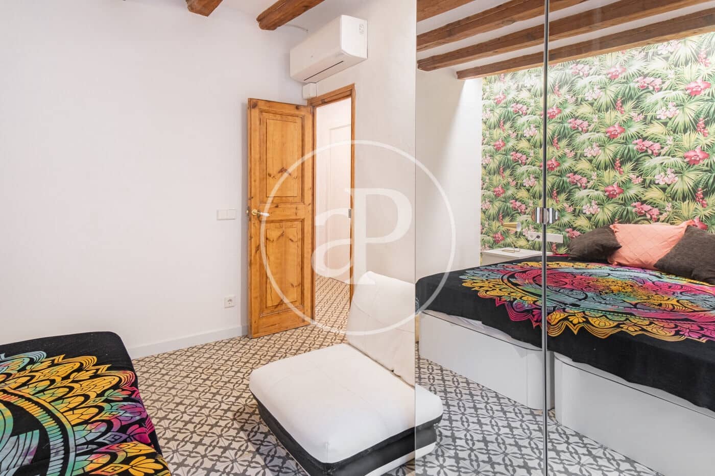 2 soverom Leilighet til leie i Barcelona by - € 1 500 (Ref: 8726075)