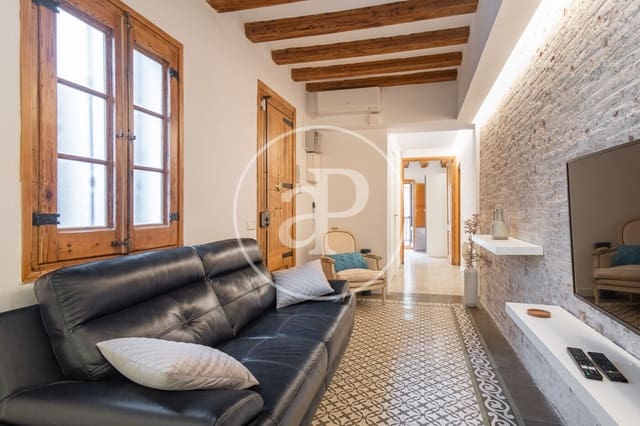 2 soverom Leilighet til leie i El Barri Gòtic, Barcelona by - € 1 500 (Ref: 8726075)