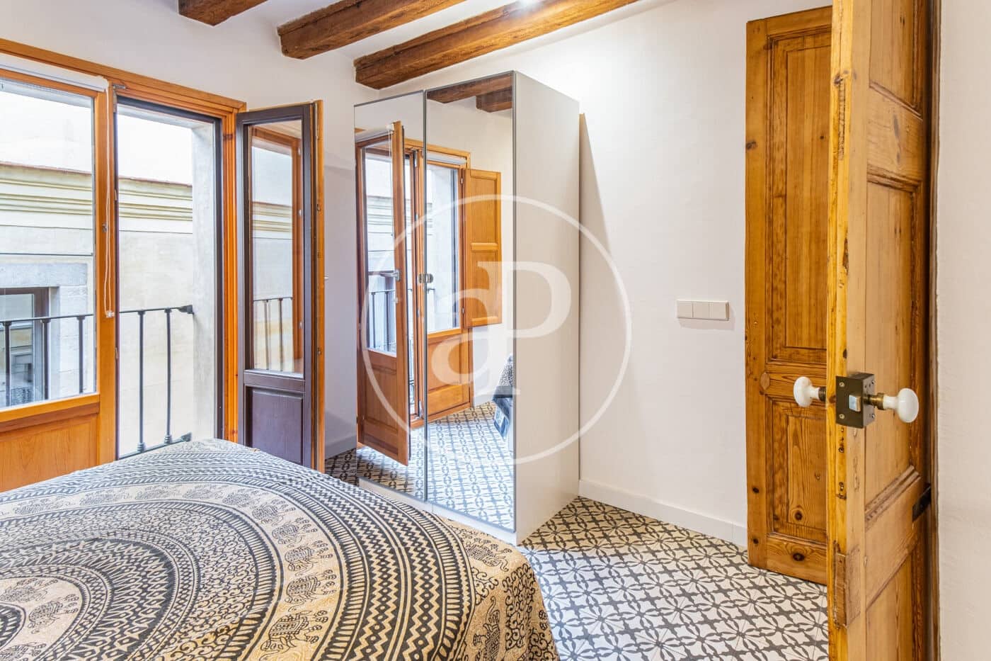 2 soverom Leilighet til leie i Barcelona by - € 1 500 (Ref: 8726075)