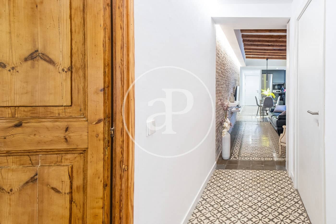 2 soverom Leilighet til leie i Barcelona by - € 1 500 (Ref: 8726075)