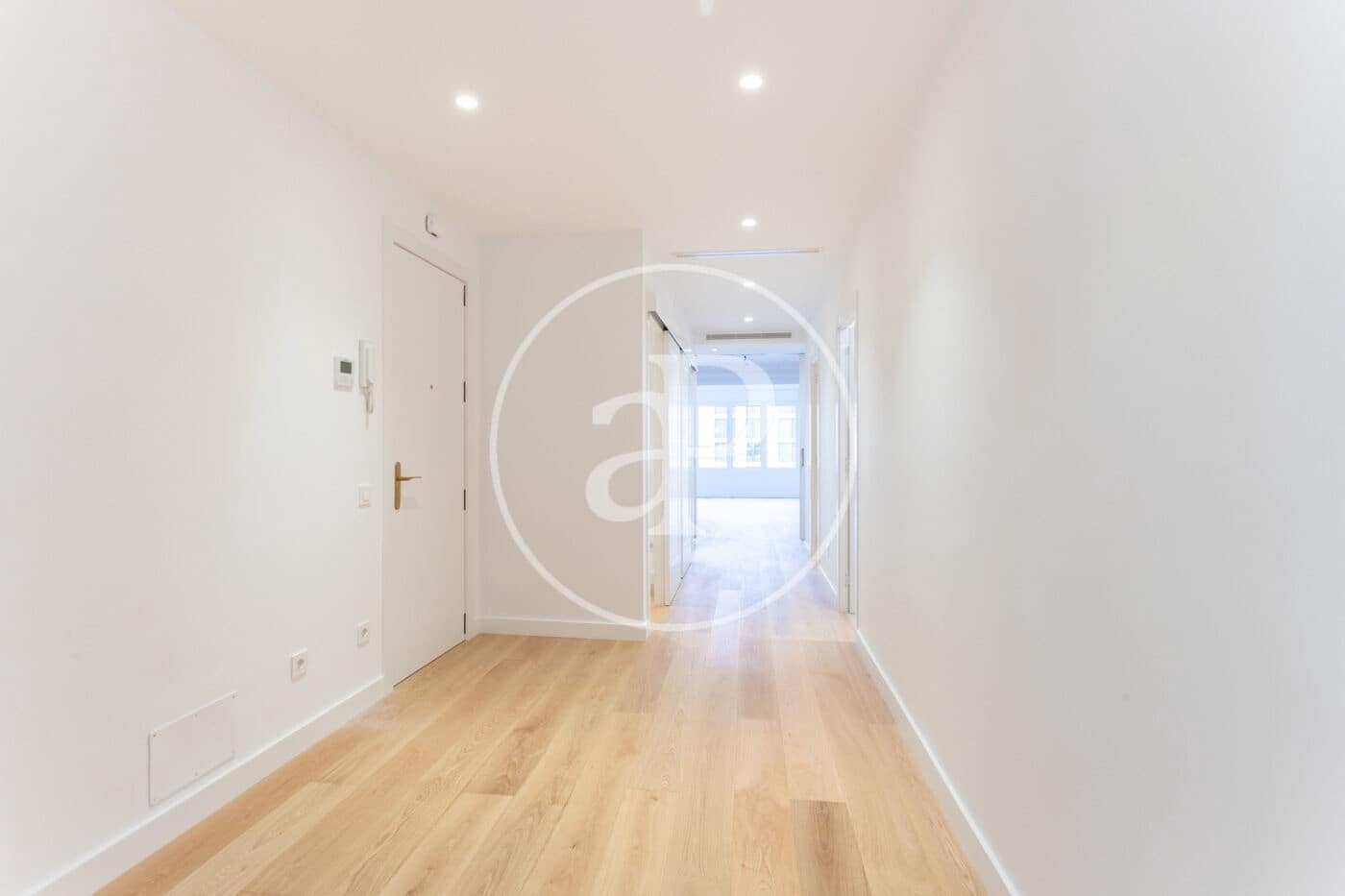 4 sypialnia Apartament do wynajęcia w Miasto Barcelona z garażem - 4 400 € (Ref: 8726089)
