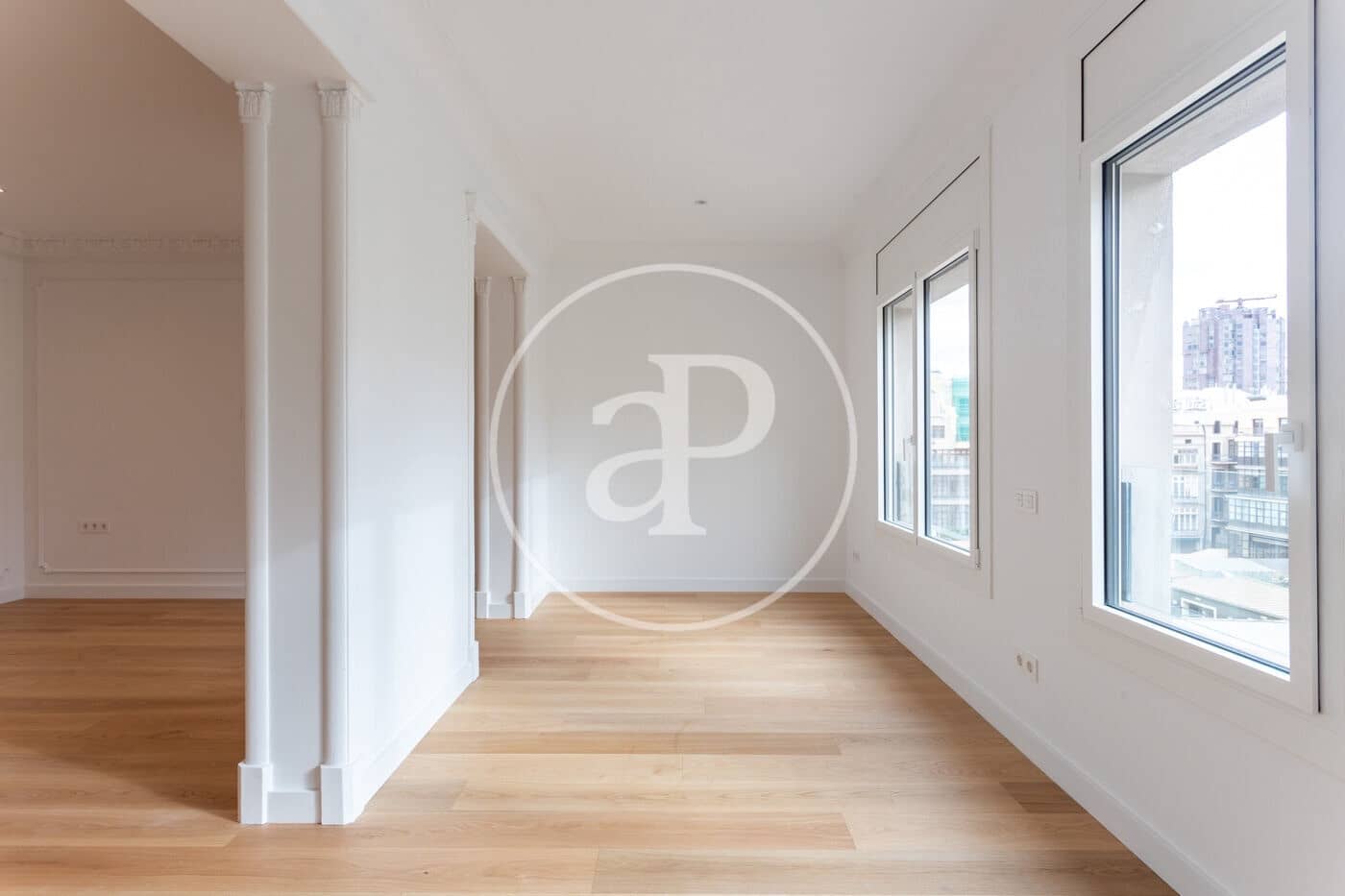 4 sypialnia Apartament do wynajęcia w Miasto Barcelona z garażem - 4 400 € (Ref: 8726089)
