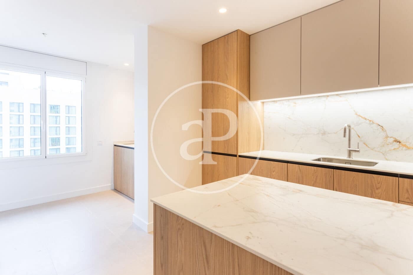 4 sypialnia Apartament do wynajęcia w Miasto Barcelona z garażem - 4 400 € (Ref: 8726089)