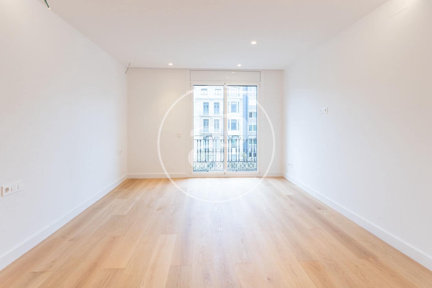 4 sypialnia Apartament do wynajęcia w Miasto Barcelona z garażem - 4 400 € (Ref: 8726089)