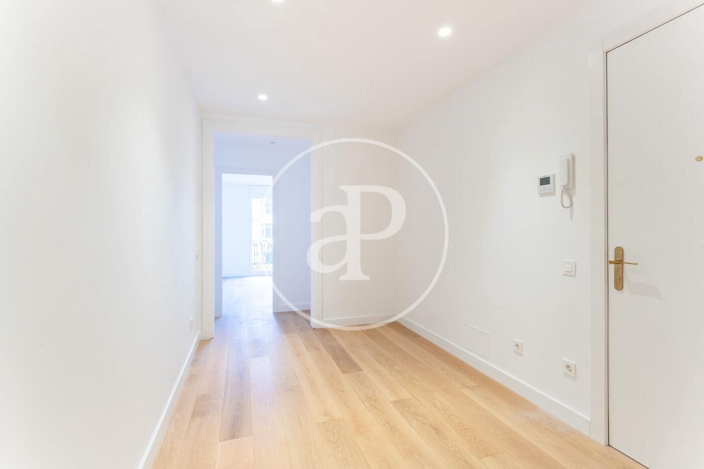 4 sypialnia Apartament do wynajęcia w Miasto Barcelona z garażem - 4 400 € (Ref: 8726089)