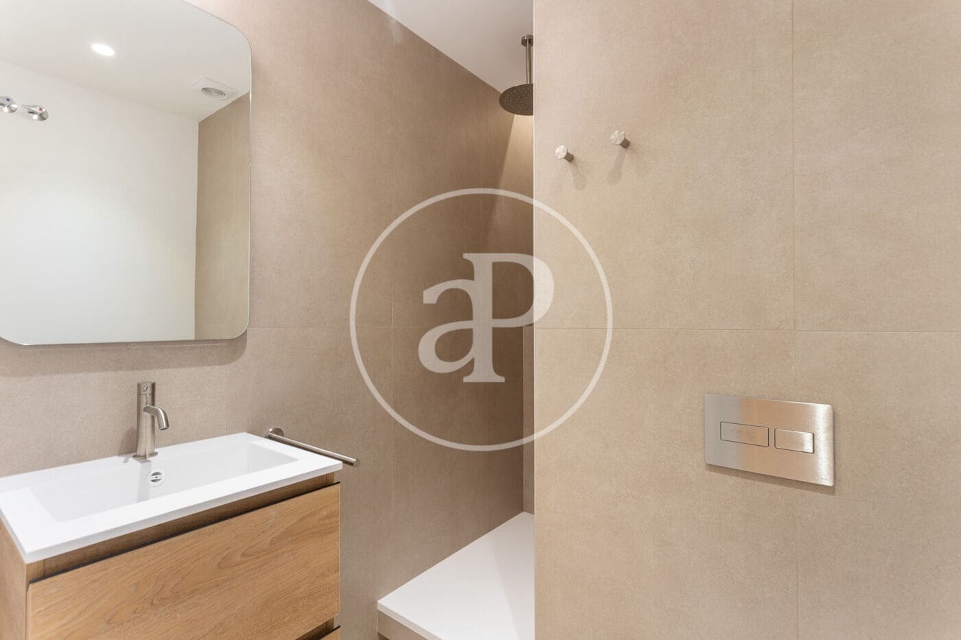 4 sypialnia Apartament do wynajęcia w Miasto Barcelona z garażem - 4 400 € (Ref: 8726089)