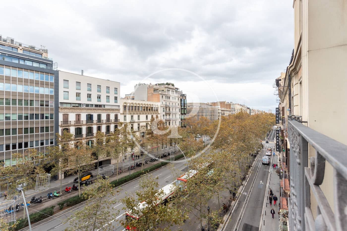 4 sypialnia Apartament do wynajęcia w Miasto Barcelona z garażem - 4 400 € (Ref: 8726089)