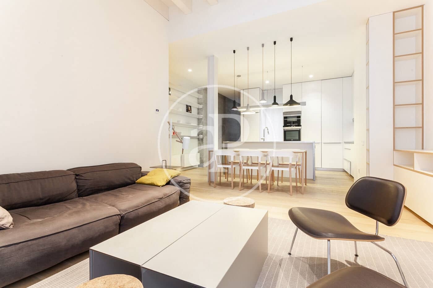 2 soverom Leilighet til leie i Barcelona by - € 2 500 (Ref: 8726094)