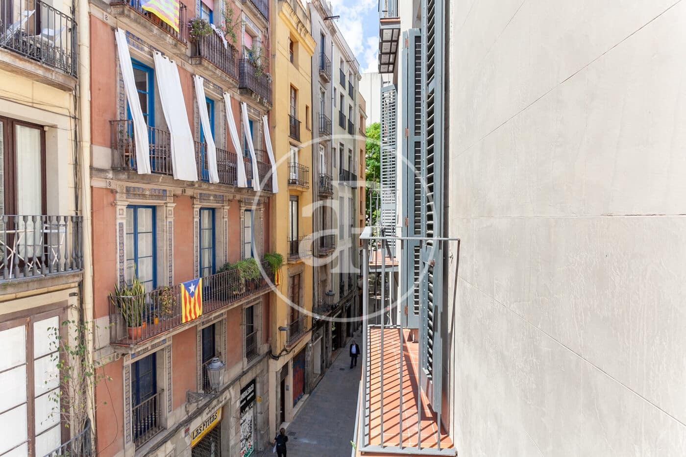 2 soverom Leilighet til leie i Barcelona by - € 2 500 (Ref: 8726094)