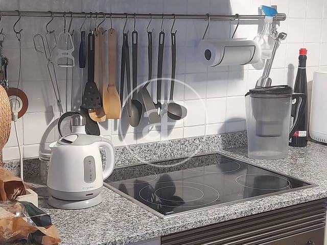 1 quarto Apartamento para arrendar em L'Hospitalet de Llobregat - 1 400 € (Ref: 8726096)