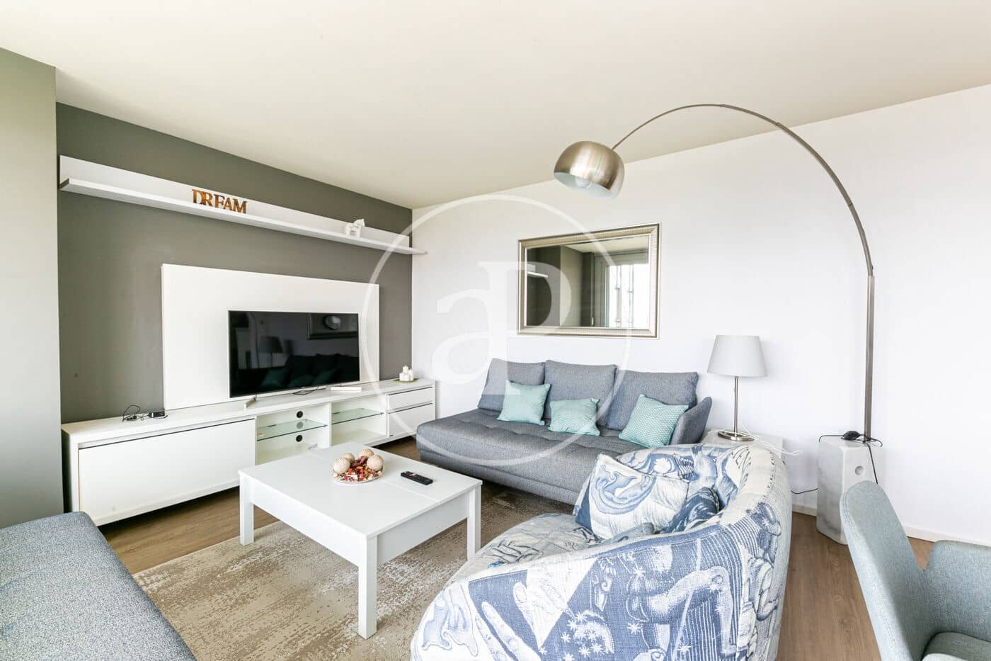 3 quarto Apartamento para arrendar em Barcelona cidade com piscina garagem - 3 277 € (Ref: 8726109)