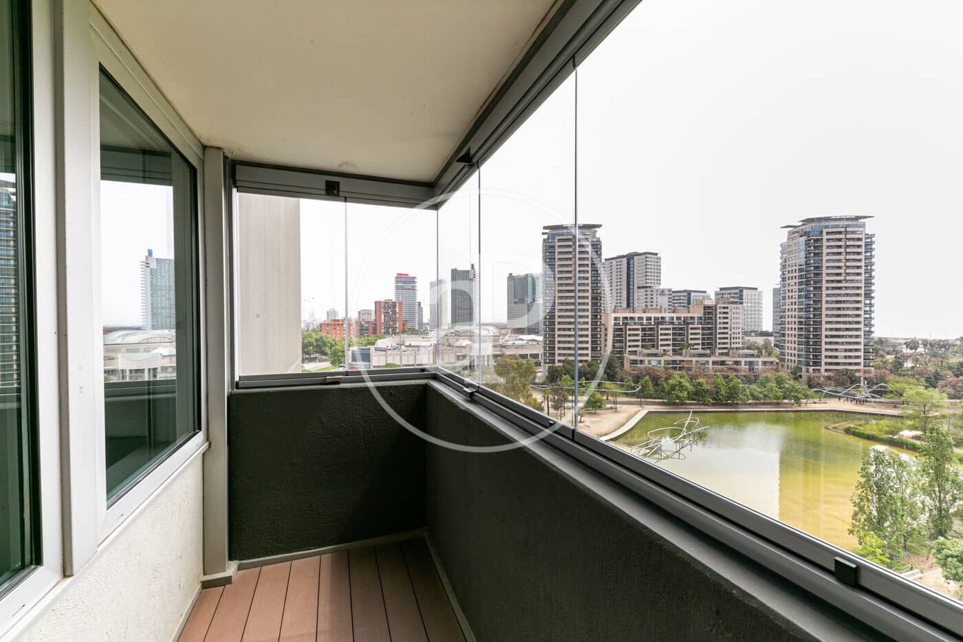 3 quarto Apartamento para arrendar em Barcelona cidade com piscina garagem - 3 277 € (Ref: 8726109)