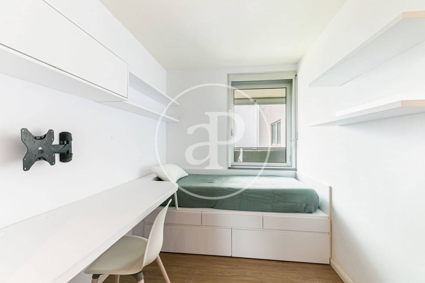 3 quarto Apartamento para arrendar em Barcelona cidade com piscina garagem - 3 277 € (Ref: 8726109)
