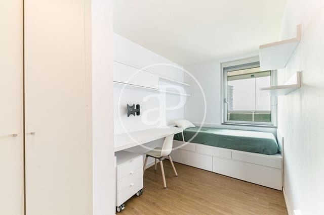 3 quarto Apartamento para arrendar em Diagonal Mar i El Front Marítim del Poblenou, Barcelona cidade com piscina garagem - 3 277 € (Ref: 8726109)