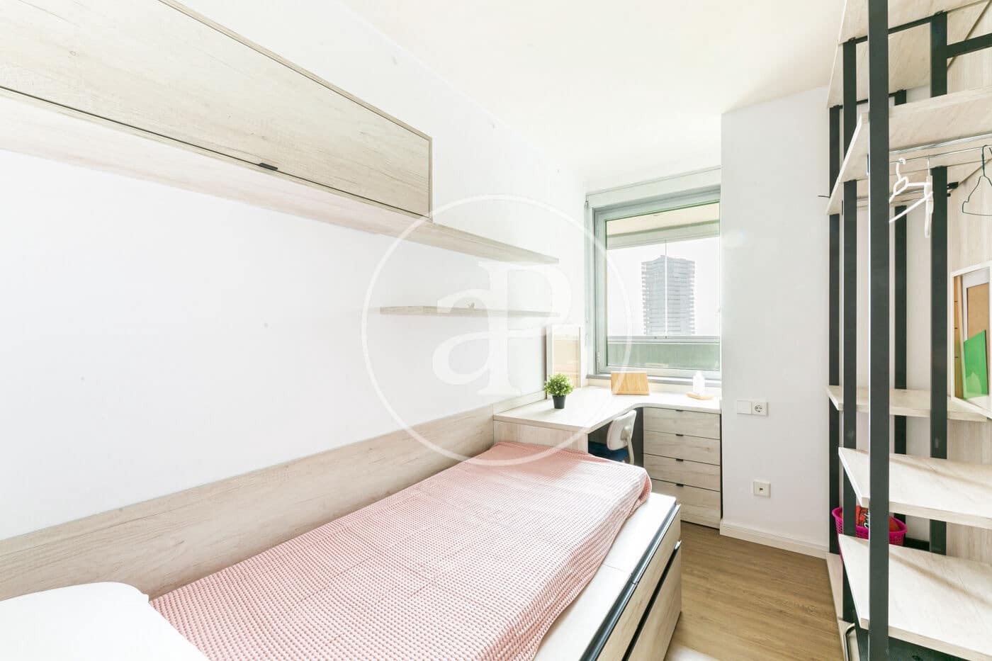 3 quarto Apartamento para arrendar em Barcelona cidade com piscina garagem - 3 277 € (Ref: 8726109)