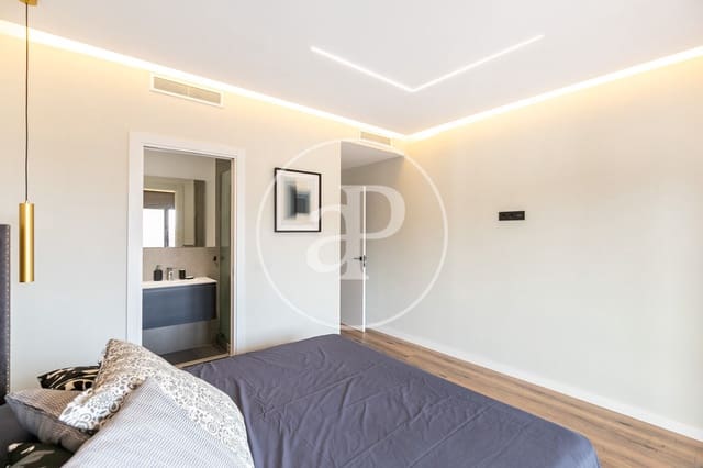 2 soveværelse Lejlighed til leje i La Dreta de L'Eixample, Barcelona by - € 2.200 (Ref: 8726118)
