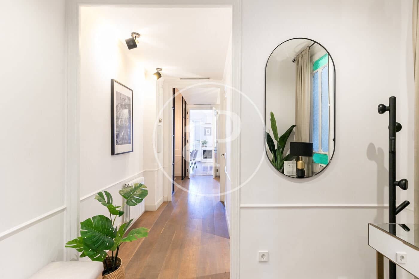 Appartement de 3 chambres à louer à Barcelone ville - 4 200 € (Ref: 8726123)