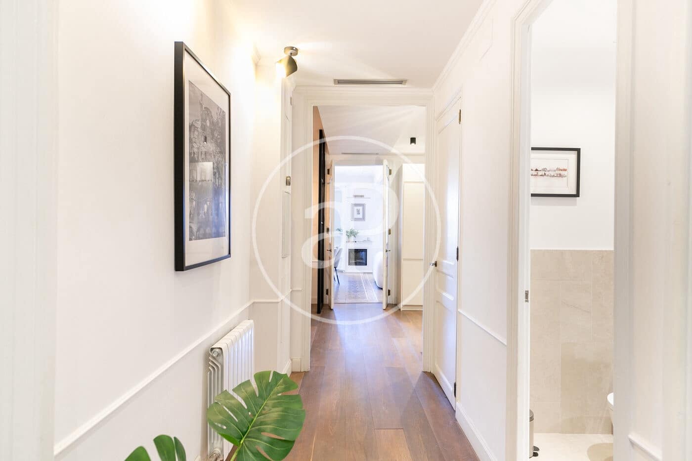 Appartement de 3 chambres à louer à Barcelone ville - 4 200 € (Ref: 8726123)