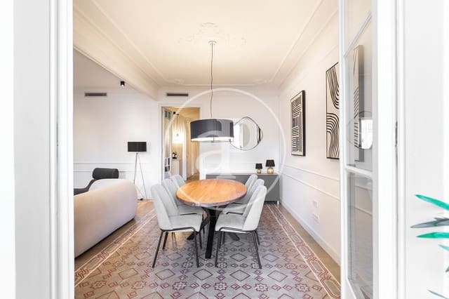 Appartement de 3 chambres à louer à La Sagrada Família, Barcelone ville - 4 200 € (Ref: 8726123)