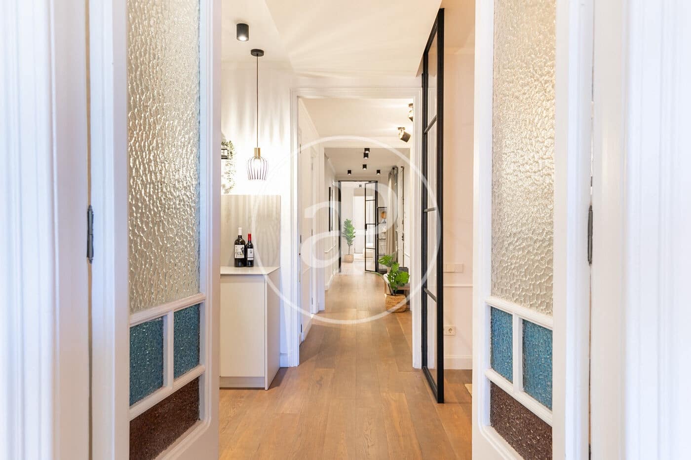 Appartement de 3 chambres à louer à Barcelone ville - 4 200 € (Ref: 8726123)