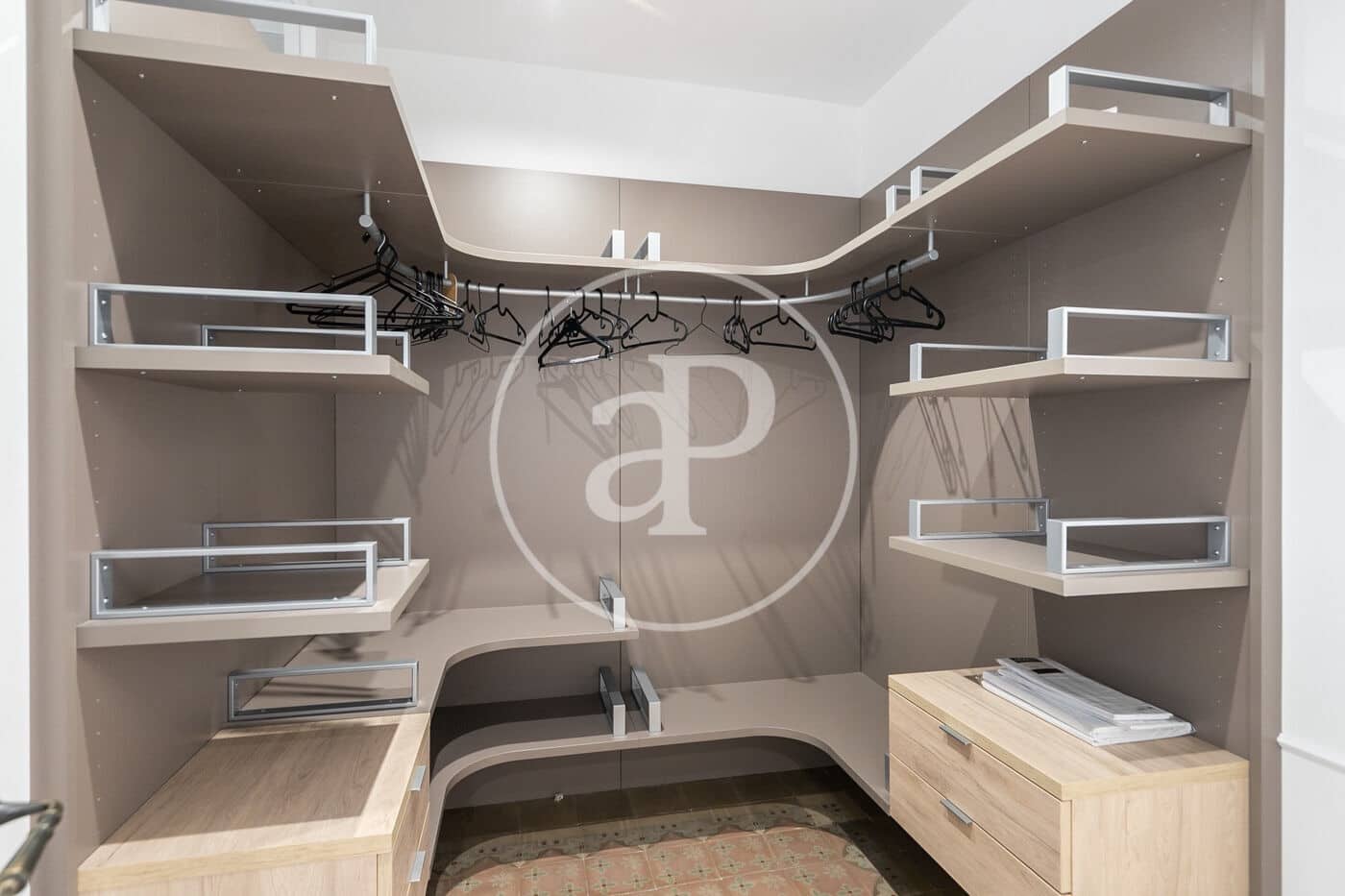 Appartement de 3 chambres à louer à Barcelone ville - 4 200 € (Ref: 8726123)