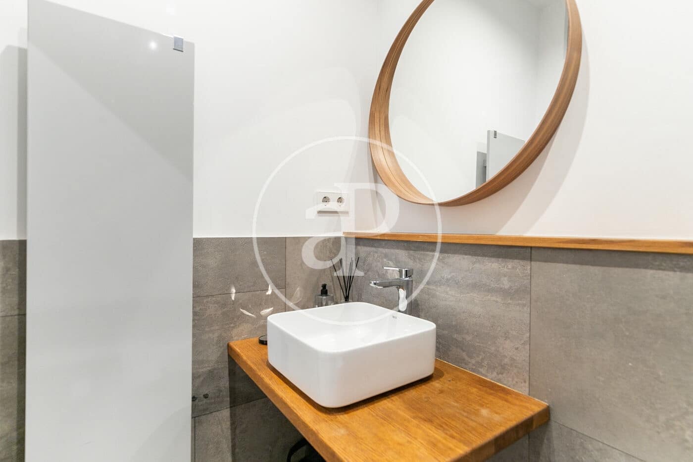 Appartement de 3 chambres à louer à Barcelone ville - 4 200 € (Ref: 8726123)