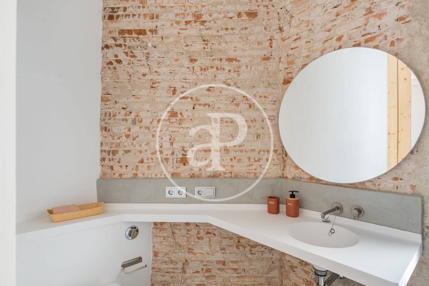 2 soveværelse Lejlighed til leje i Barcelona by med swimmingpool - € 2.800 (Ref: 8726131)