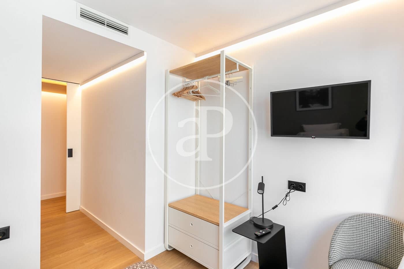 2 soveværelse Lejlighed til leje i Barcelona by med swimmingpool - € 3.950 (Ref: 8726144)