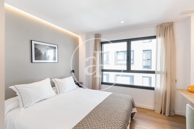 2 bedroom Apartment for rent in El Poblenou, Barcelona city with pool - € 4,050 (Ref: 8726145)