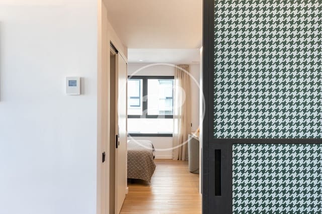 2 bedroom Apartment for rent in El Poblenou, Barcelona city with pool - € 4,050 (Ref: 8726145)