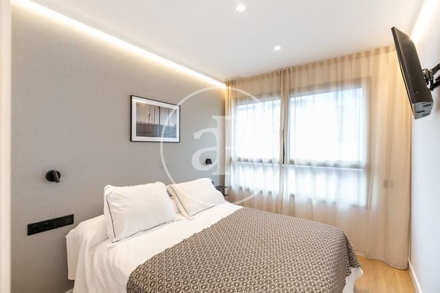 3 camera da letto Appartamento da affittare in El Poblenou, Barcelona città con piscina - 4.700 € (Rif: 8726147)