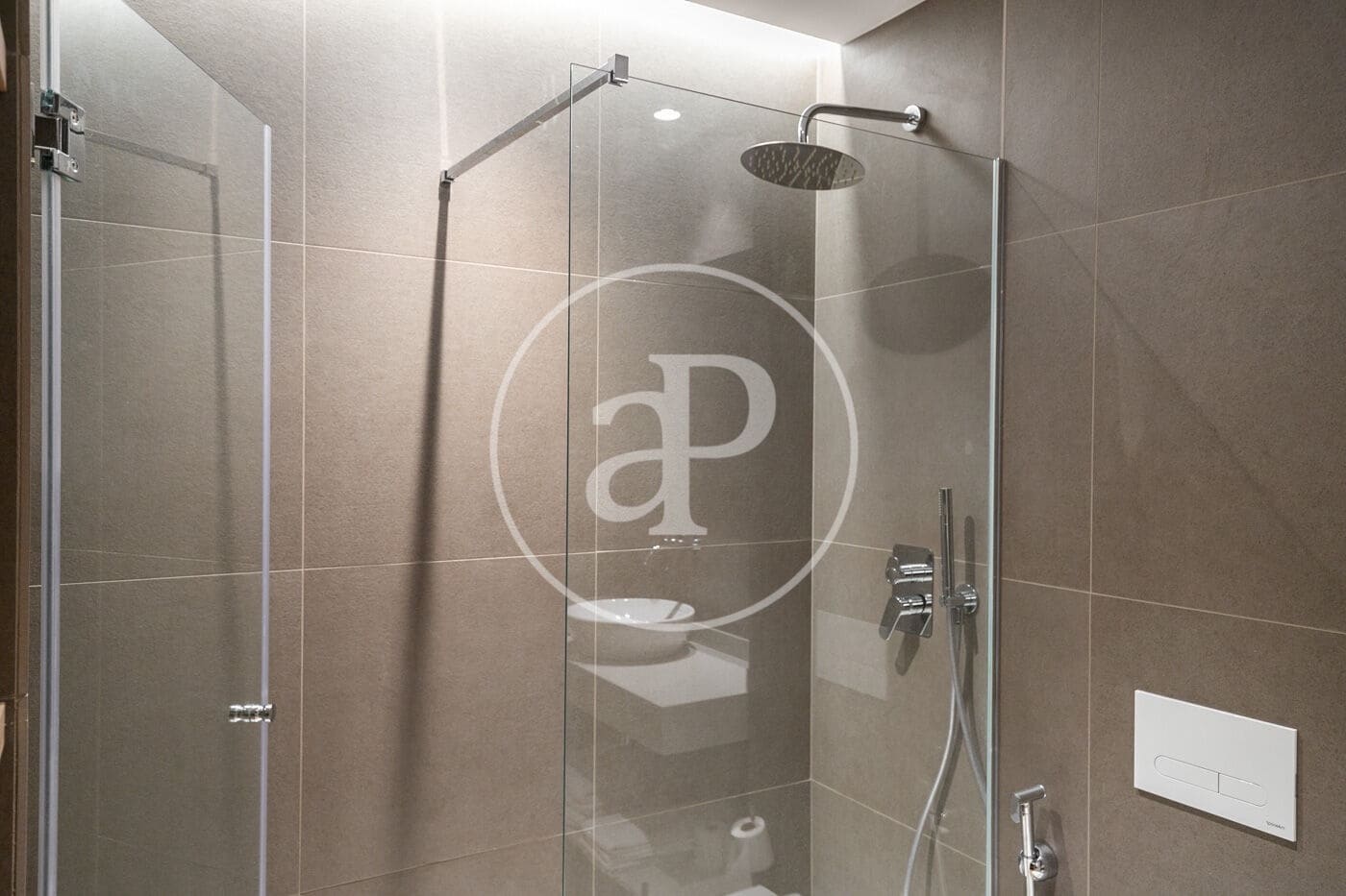 3 camera da letto Appartamento da affittare in Barcelona citta con piscina - 4.700 € (Rif: 8726147)