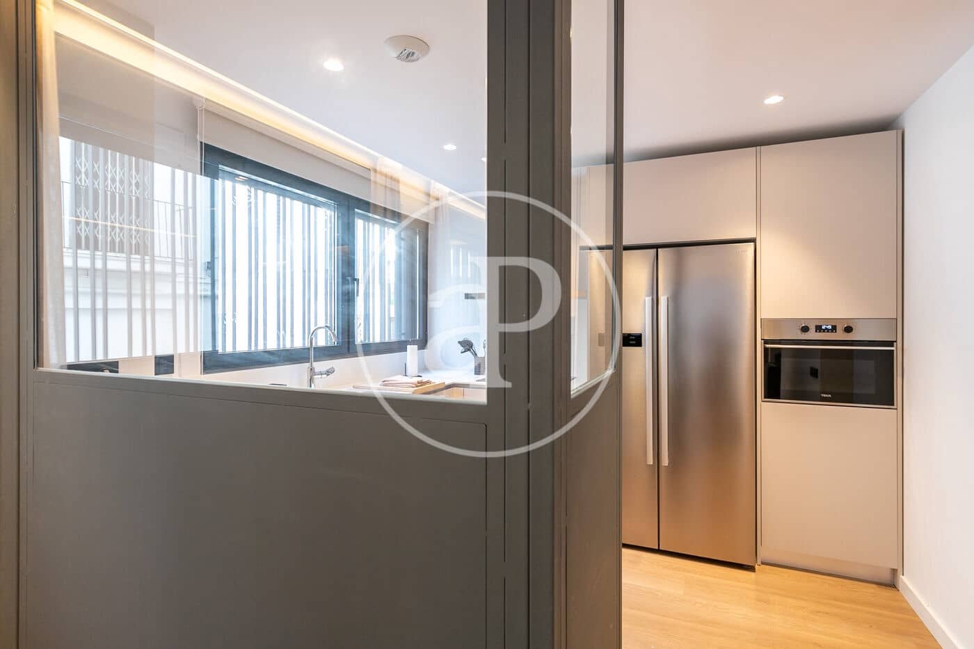 3 slaapkamer Appartement te huur in Barcelona stad met zwembad - € 4.700 (Ref: 8726148)