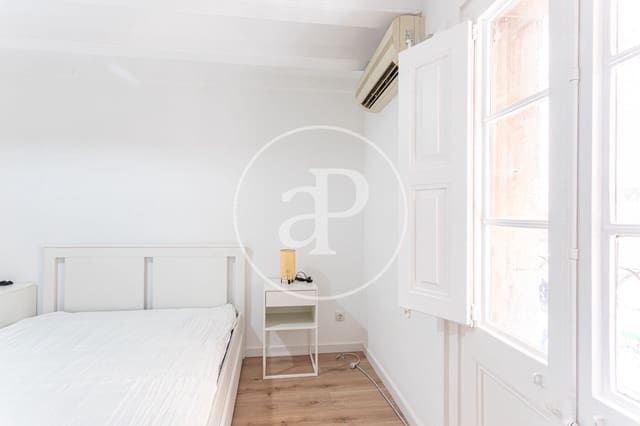 2 sovrum Lägenhet att hyra i El Raval, Barcelona stad - 1 350 € (Ref: 8726170)