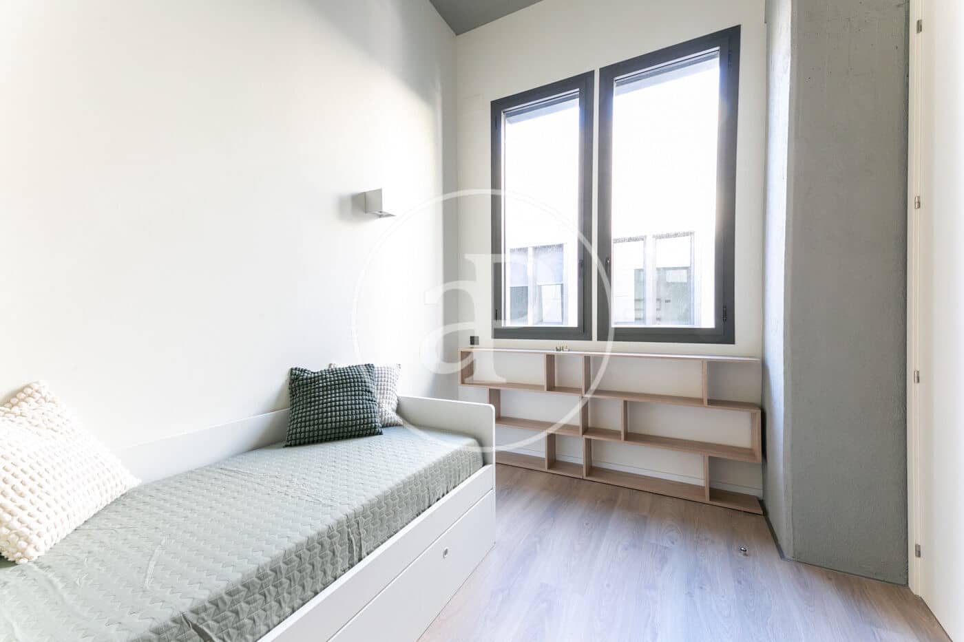 2 slaapkamer Appartement te huur in Barcelona stad met zwembad - € 2.860 (Ref: 8726172)