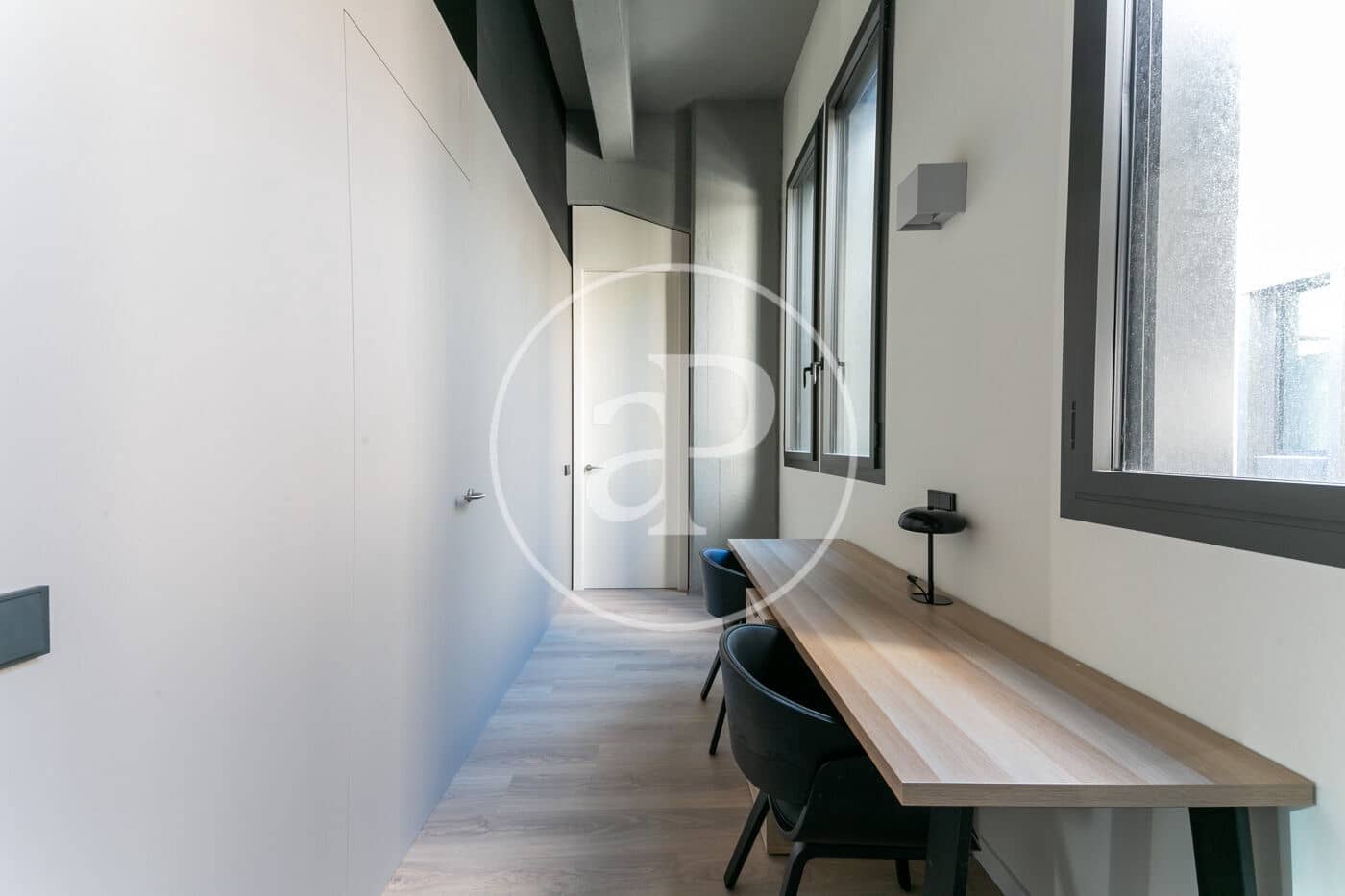 2 slaapkamer Appartement te huur in Barcelona stad met zwembad - € 2.860 (Ref: 8726172)